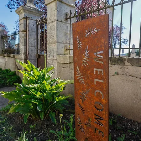 Ferme Du Chateau - De Caractere 度假居
